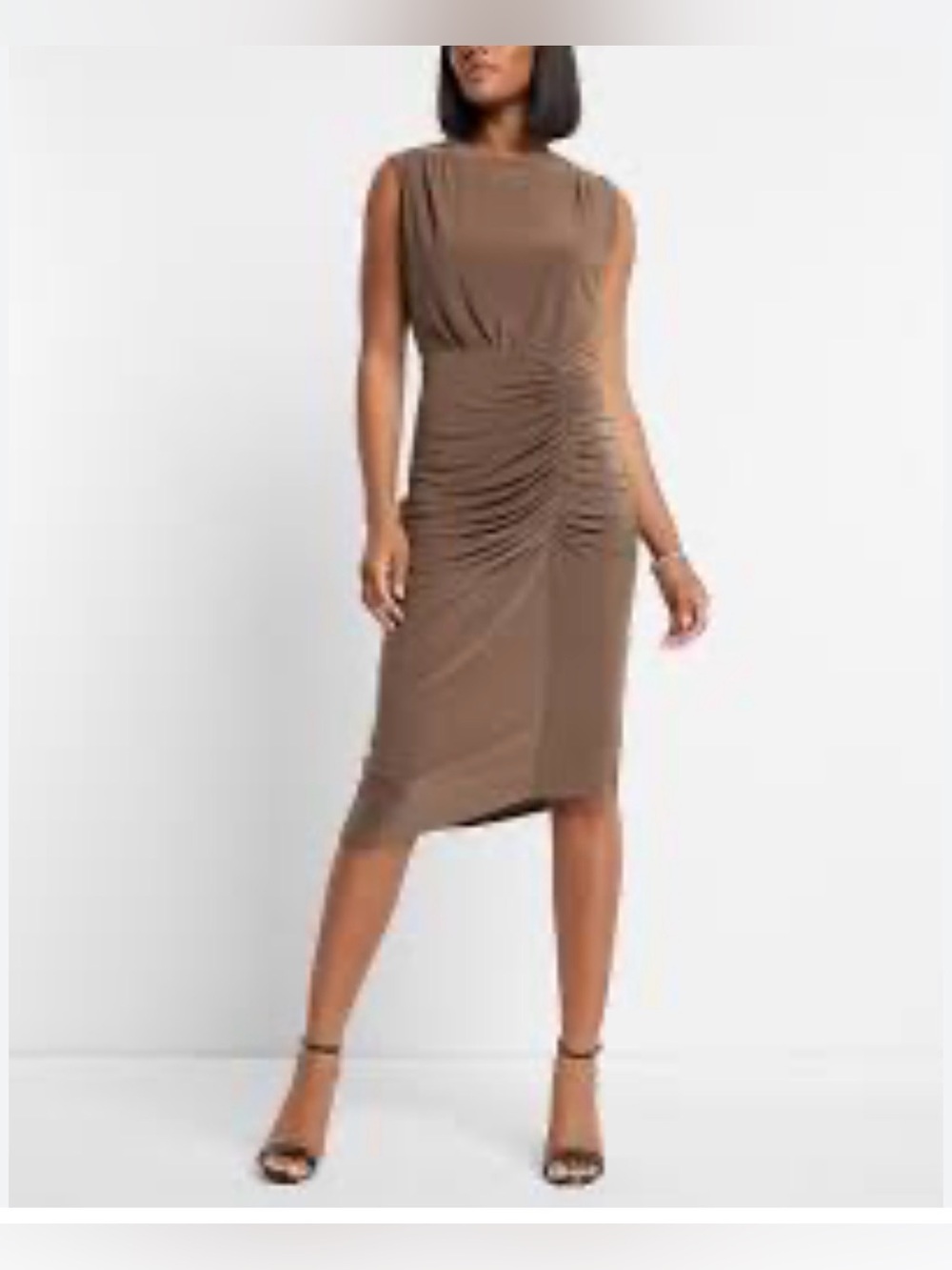 Express Sleeveless Ruched Midi Dress in Brown. Size S